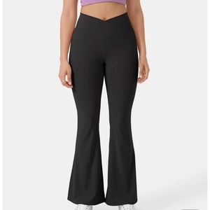 NWT Halara Crossover High Waisted Back Pocket Super Flare Leggings - XL Petite